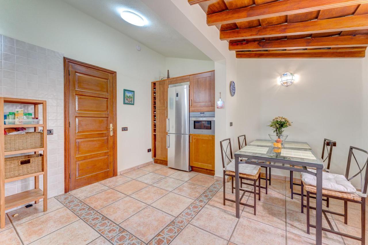 Buenavista Panoramic Villa In Costa Adeje Екстер'єр фото
