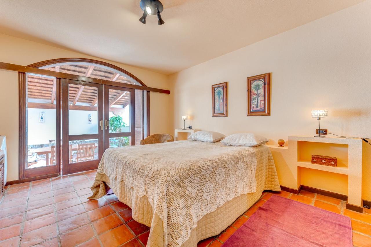 Buenavista Panoramic Villa In Costa Adeje Екстер'єр фото