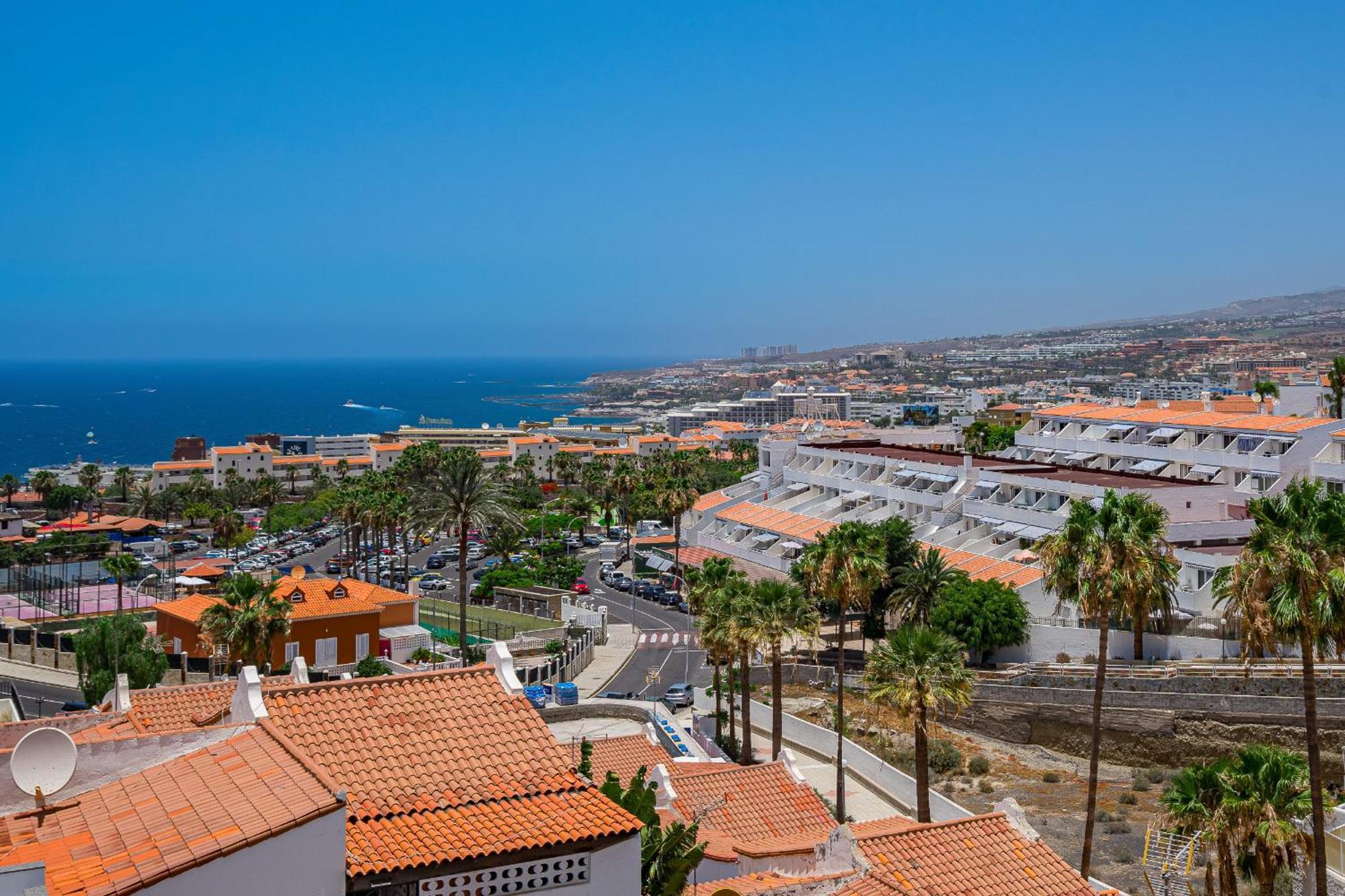 Buenavista Panoramic Villa In Costa Adeje Екстер'єр фото