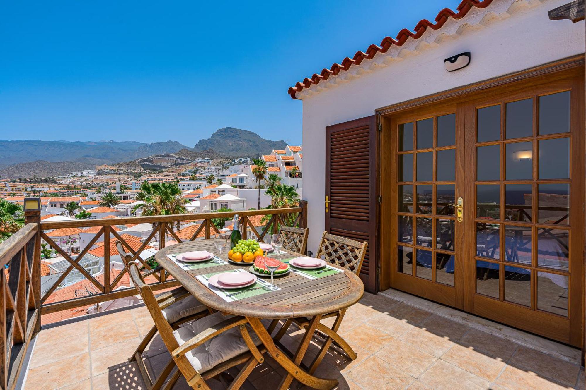 Buenavista Panoramic Villa In Costa Adeje Екстер'єр фото