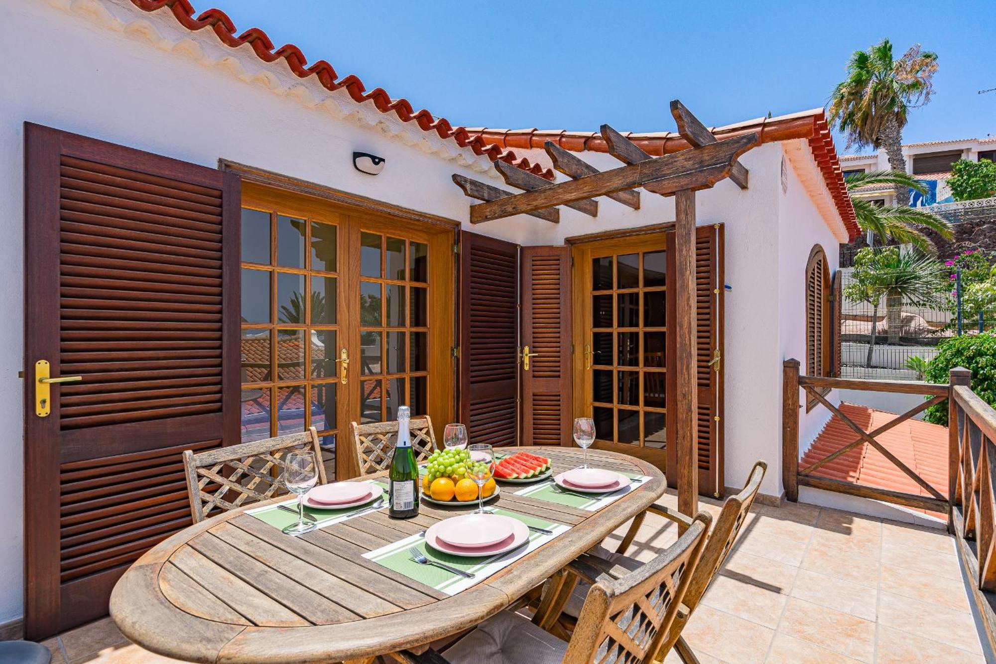 Buenavista Panoramic Villa In Costa Adeje Екстер'єр фото